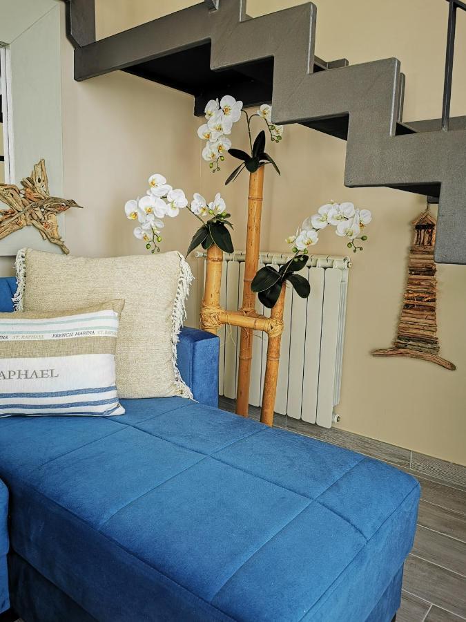 Tuffonelblu Apartment Ventimiglia Bagian luar foto