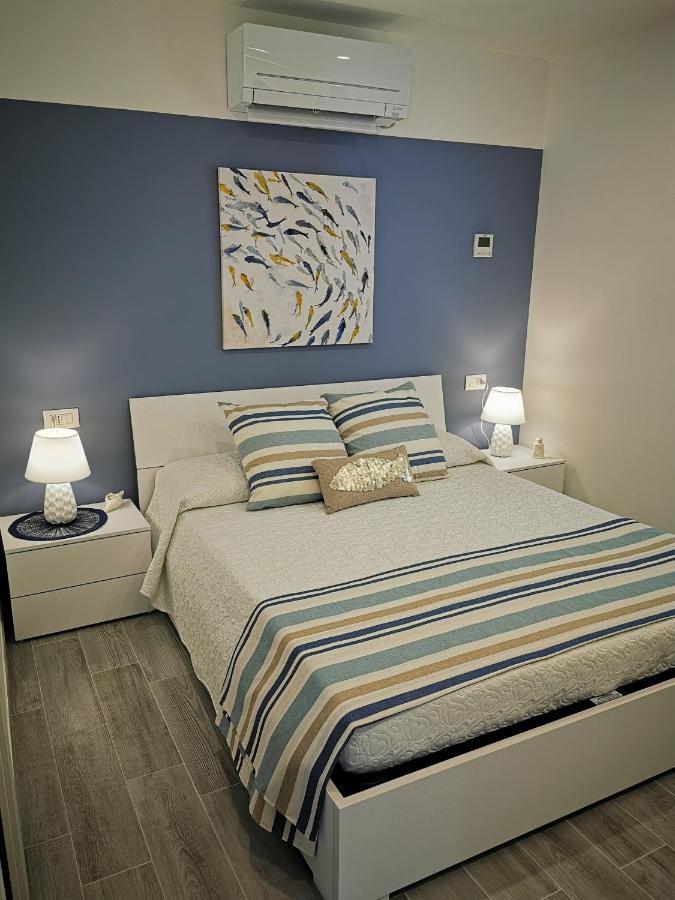 Tuffonelblu Apartment Ventimiglia Bagian luar foto