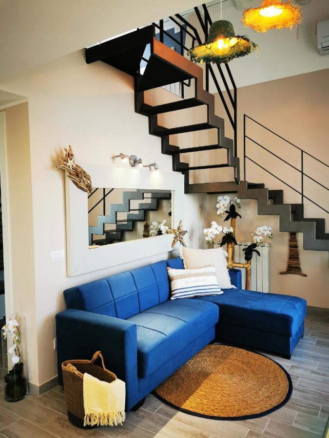 Tuffonelblu Apartment Ventimiglia Bagian luar foto
