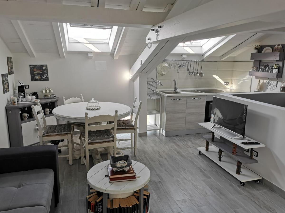Tuffonelblu Apartment Ventimiglia Bagian luar foto