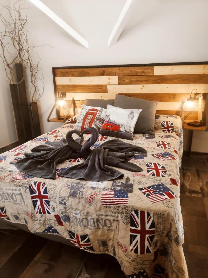 Tuffonelblu Apartment Ventimiglia Bagian luar foto